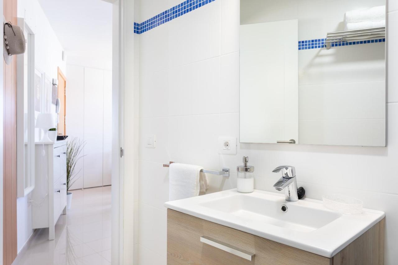 Home2Book Design Bajamar Natural Pool&Beach Bagian luar foto